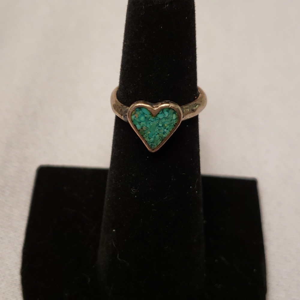 Turquoise chipped inlay Heart ring